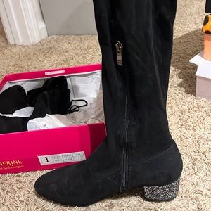 Size 8 black Catherine Malandrino boots